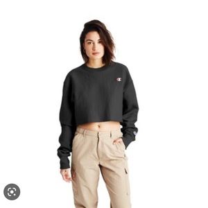 Cropped champion crew neck